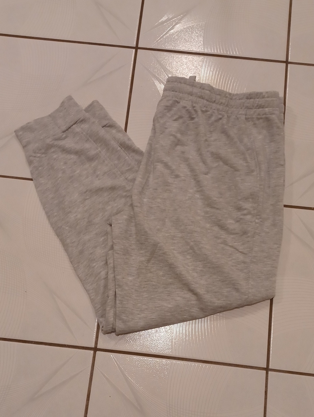 4/$60 Light Gray Sweatpants - Size XXL